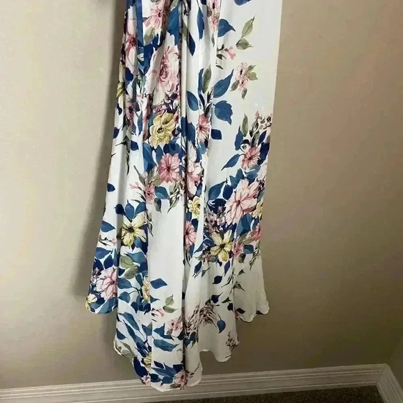 Leith Floral Print Wrap Dress Size Medium - Picture 9 of 13